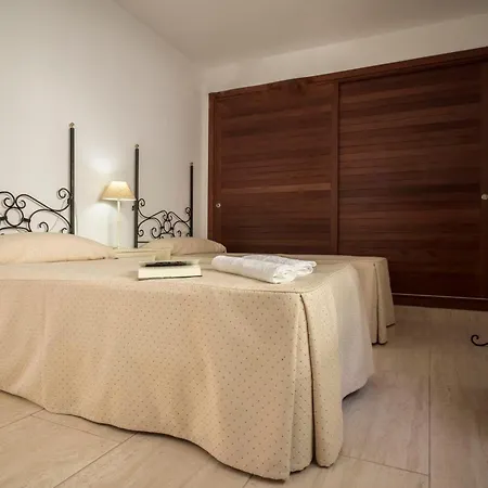 Azumar Santa Eulária des Riu