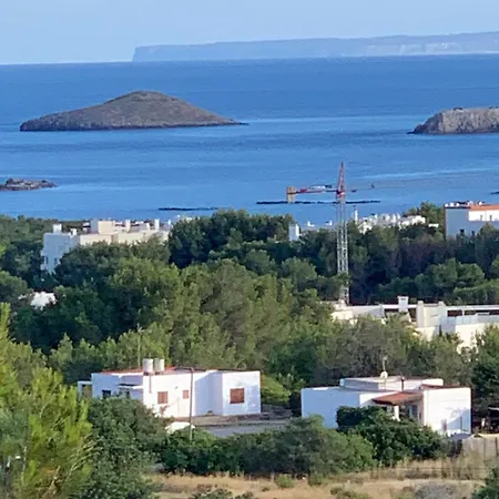 فيلة Azumar